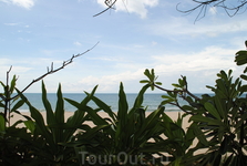 Пляж в отеле Vinh Suong Resort.