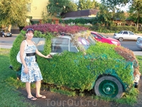 Креативный зелёный автомобиль)