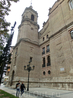 Единственная церковь, уцелевшая от еще одного разрушенного конвента, Святого Ильдефонсо - церковь Великого Сантьяго (Iglesia de Santiago El Mayor). Построенная ...
