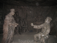 скульптуры из соли в соляных шахтах Велички