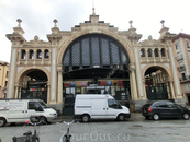 El Mercado Central de Zaragoza (центральный рынок Сарагосы) был построен в 1903 году на месте традиционного рынка под открытым небом, который располагался ...