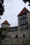 Девичья башня Neitsitorn (кто-то ещё её называет Башня девственниц).
Эта средневековая тюремная башня для девиц легкого поведения была построена во второй половине XIV века. Башня много раз подвергал
