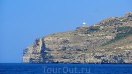Где-то там наверху навигационный пункт аэропорта Мальты