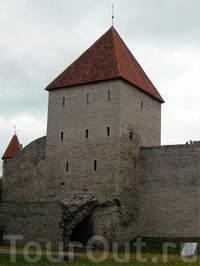 Таллиннская Девичья Башня