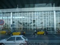 здание аэропорта
