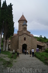 Алаверди - бывший кафдральный собор первой четверти XI века (собор Святого Георгия) и монастырский комплекс в Ахметском районе Кахетии, Грузия.