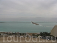 Мертвое море, один из самых удивительных водоемов планеты — курорт, лечебница и аттракцион «в одном флаконе»