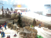 Dubai ski - горнолыжный курорт, находящийся практически в самом сердце Дубаи. Температура -3 градуса.