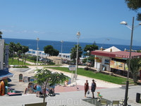 Playa de Torviscas
в хорошую погоду отчетливо видны очертания острова Гомера