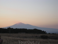 вулкан Этна на закате