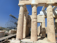 Парфенон – храм, посвященный Афине Парфенос – покровительнице Афин.  Храм был основан по инициатива Перикла – знаменитого афинского полководца и реформатора ...