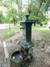 Ну и забавный фонтан с питьевой водой.