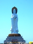 статуя Азии высотой 110 метров