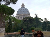 Рим, Ватикан, вид на купол собора Святого Петра