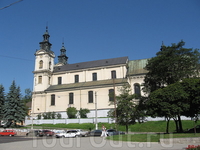  Костёл и монастырь Святой Марии Магдалины