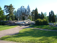 Наверное, нет ни одного человека, бывавшего в Финляндии, кому не был бы знаком этот памятник:)))