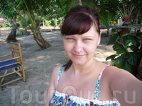 Кафешка, рядом с нашим отелем..