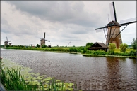 Ветряные мельницы в Киндердейке — это одна из самых популярных туристических достопримечательностей в Нидерландах.
