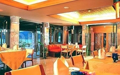 Seaview Patong Hotel