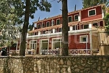 Zefiros Hotel