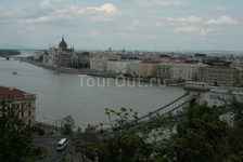 Дунай с видом на цепной мост и Парламент