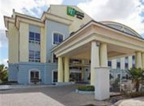 Holiday Inn Express Hotel & Suites Trincity