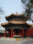 Павильон на территории храма Юнхэгун 
