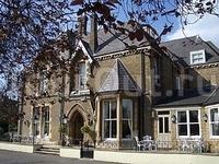 Фото отеля Cotswold Lodge