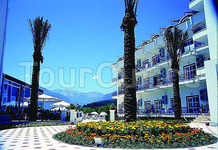 Larissa Blue Hotel Kiris