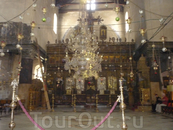 Внутри Храма Рождества Христова.