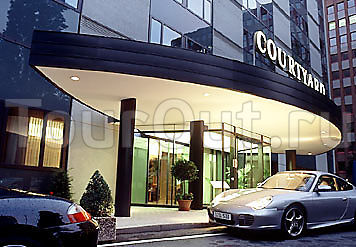 Courtyard By Marriott Seestern