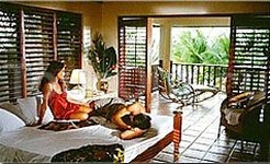 Couples Sans Sousi Hotel & Spa
