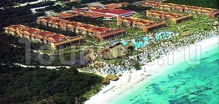 Barcelo Maya Beach Resort