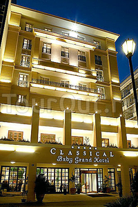 Фото отеля Baby Grand Hotel