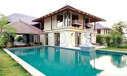 Yalong Bay Villas & Spa Resort