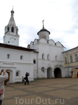 Спасо-Прилуцкий монастырь.  Спасский собор и переход к древненастоятельским кельям