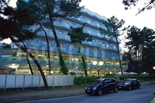 Hotel Sahara