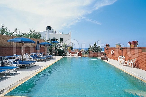 Punta Imperatore Hotel