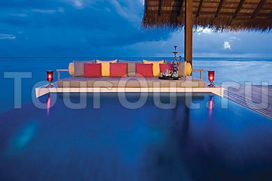 One & Only Reethi Rah