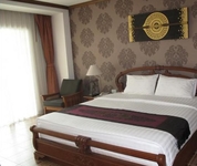 Aiyaree Place Hotel