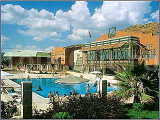 Polat Laruj Thermal Hotel