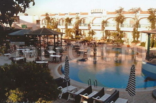 Al Bostan Park Hotel