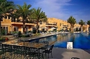 Фото Al Hamra Fort & Beach Resort