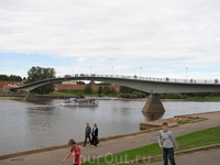 Мост через реку Волхов