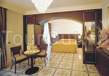 Palace Hotel
