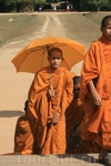 Монахи в Ангкоре