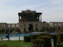 Исфахан
Официально это площадь известна как Площадь Имама, а ранее она называлась Площадью Шаха. Эта достопримечательность находится в центре Исфахана ...