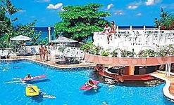 Sandals Grande Ocho Rios Beach & Villa Resort