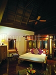 Baan Taling Ngam Resort & Spa