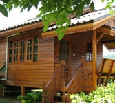Baan Saranya Lodge & Restaurant